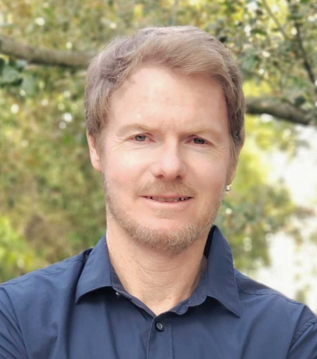 Prof. Miguel Eckstein, PI of the VIU Lab, was awarded the prestigious UCSB Mellichamp Academic Initiative to study intelligent systems, both human (Minds) and artificial (Machines).