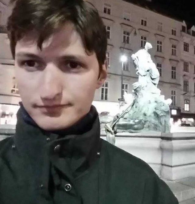 Yuliy Tsank will use his computational training towards the exploding field of big data science as he trains during his prestigious Insight fellowship.